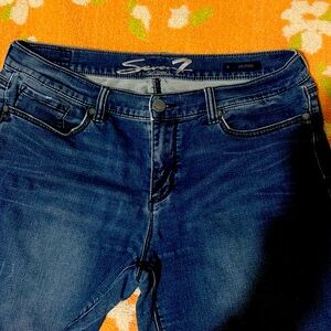 Seven jeans